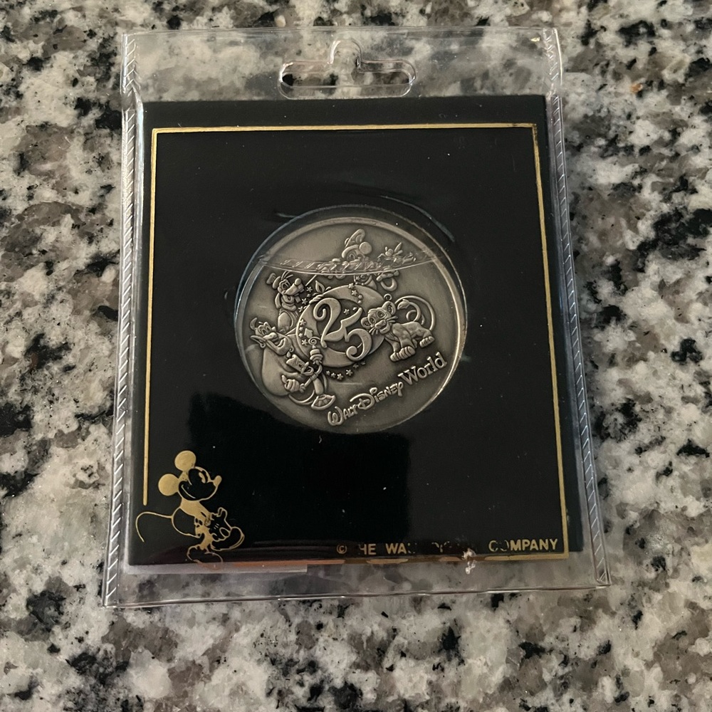 25th Walt Disney World coin